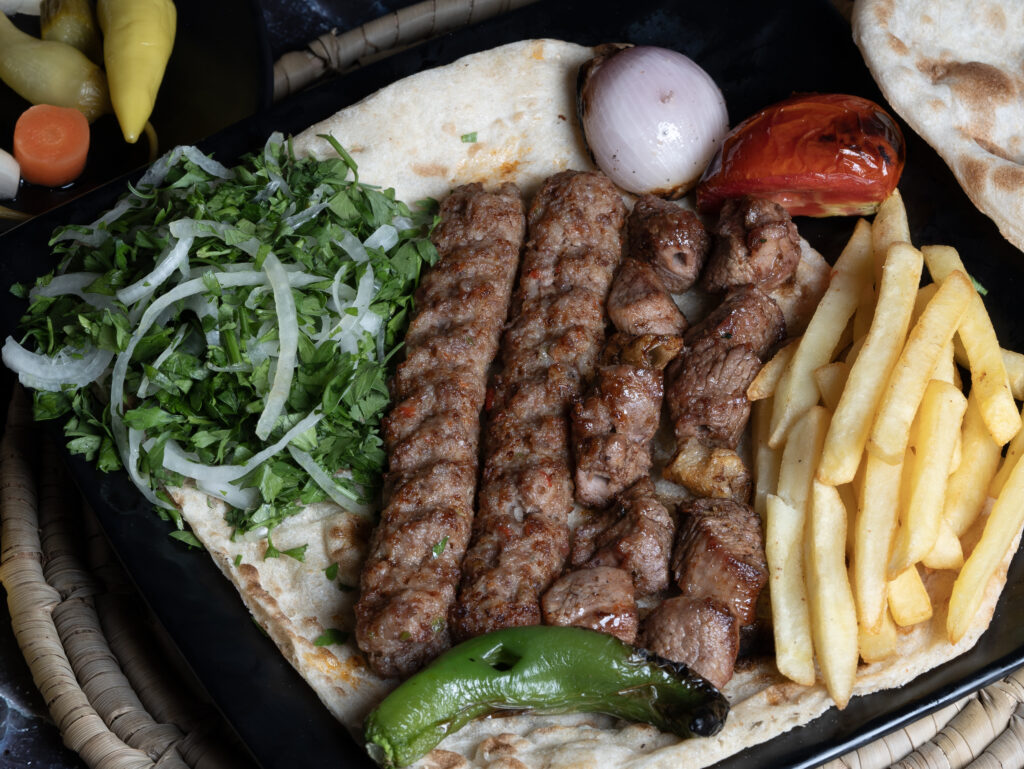 مشكل تكة وكباب عربي